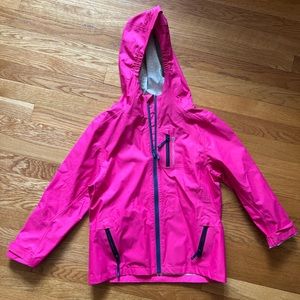 Vineyard Vines Girls Rain Jacket water Repellent. Like New!!